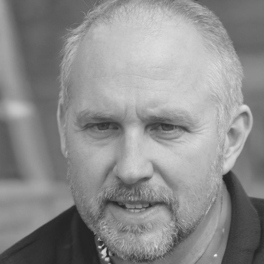 Portret Mihai Popescu, expert în planificare bugetară